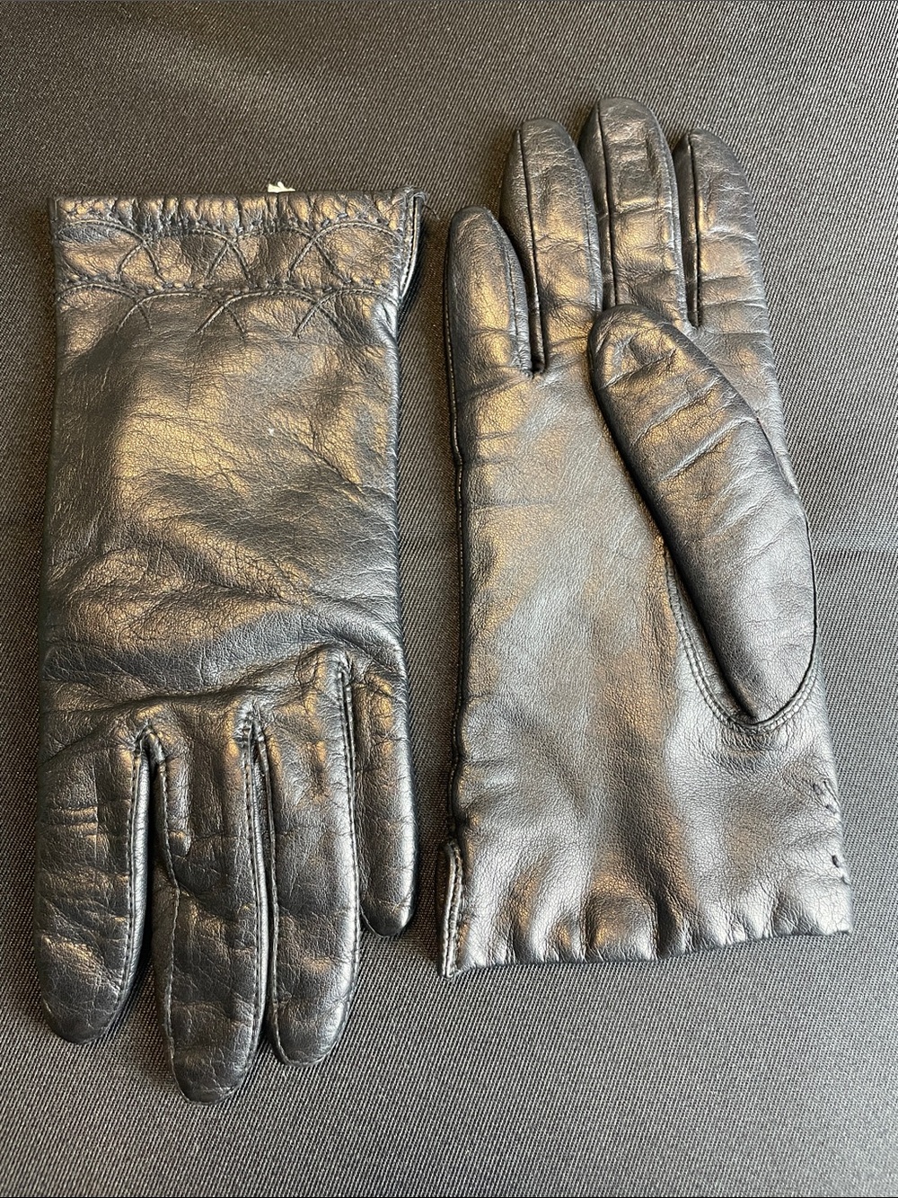 Vintage Black Leather Gloves embroidered size 6 1/2 WPL 9522 classic women’s